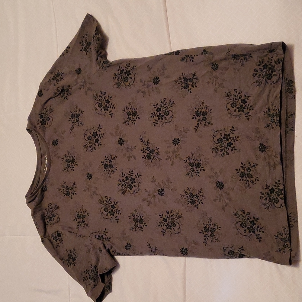 Express Men's size SMALL Green Floral T-Shirt